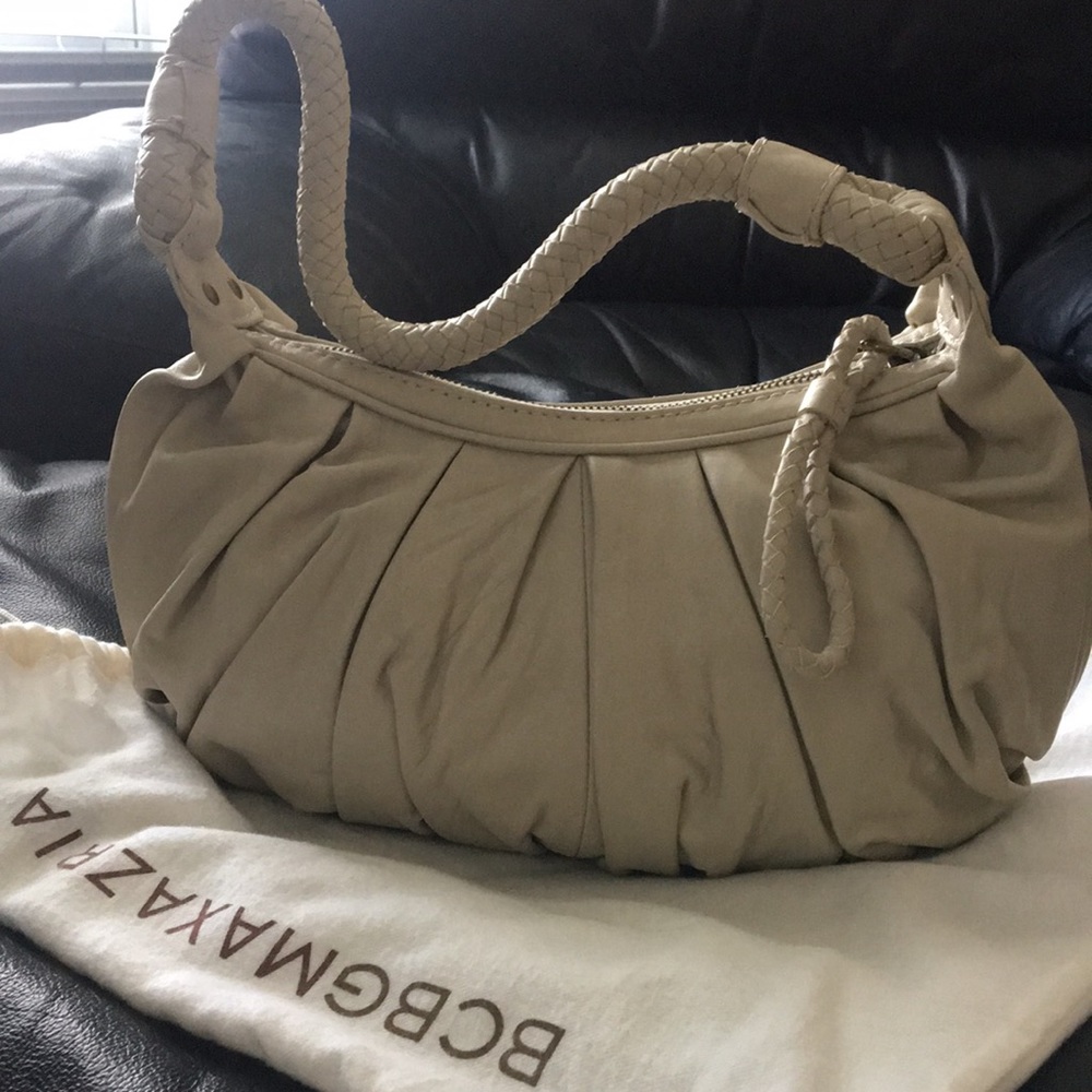 BCBG cream leather ruched small shoulder bag